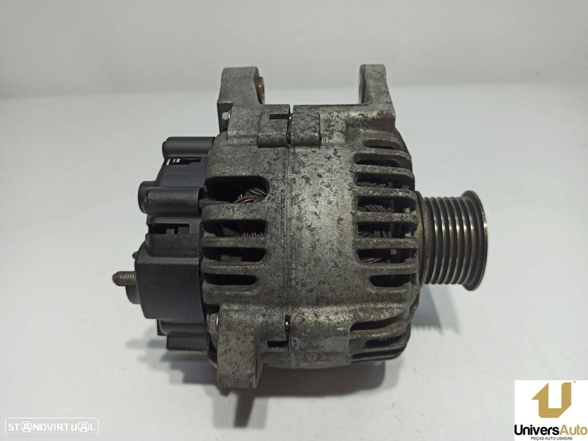 ALTERNADOR RENAULT MEGANE II BERLINA 3P CONFORT DYNAMIQUE - 4