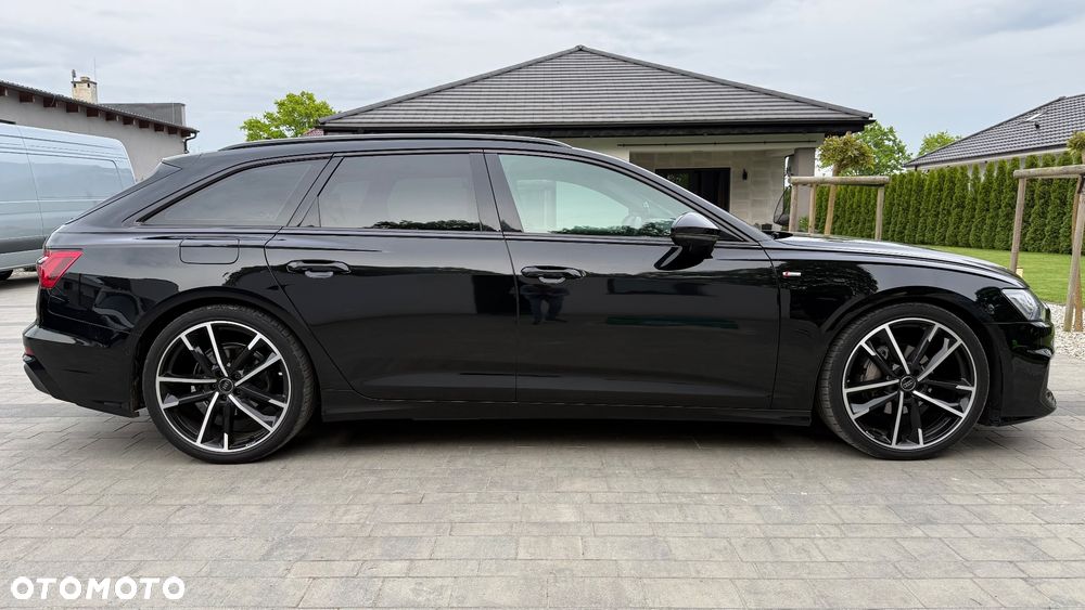Audi A6 Avant 40 TDI quattro S tronic S line - 2