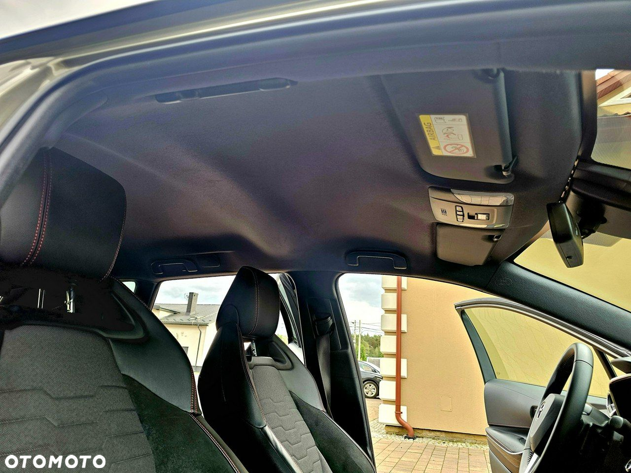 Toyota Corolla - 19