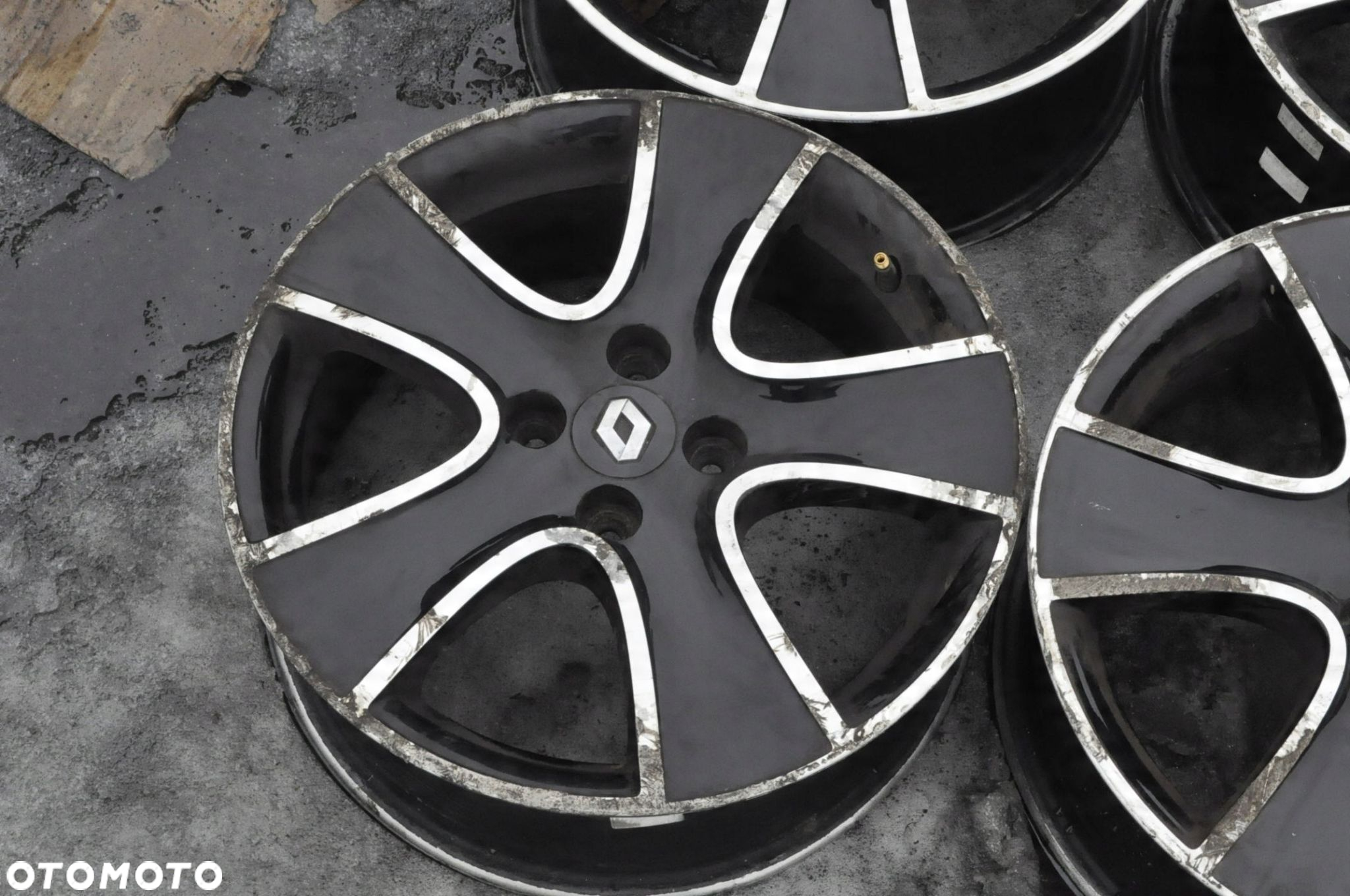 RENAULT CLIO IV FELGI ALUMINIOWE R16" 6.5J 4X100 ET44  403003137R - 2
