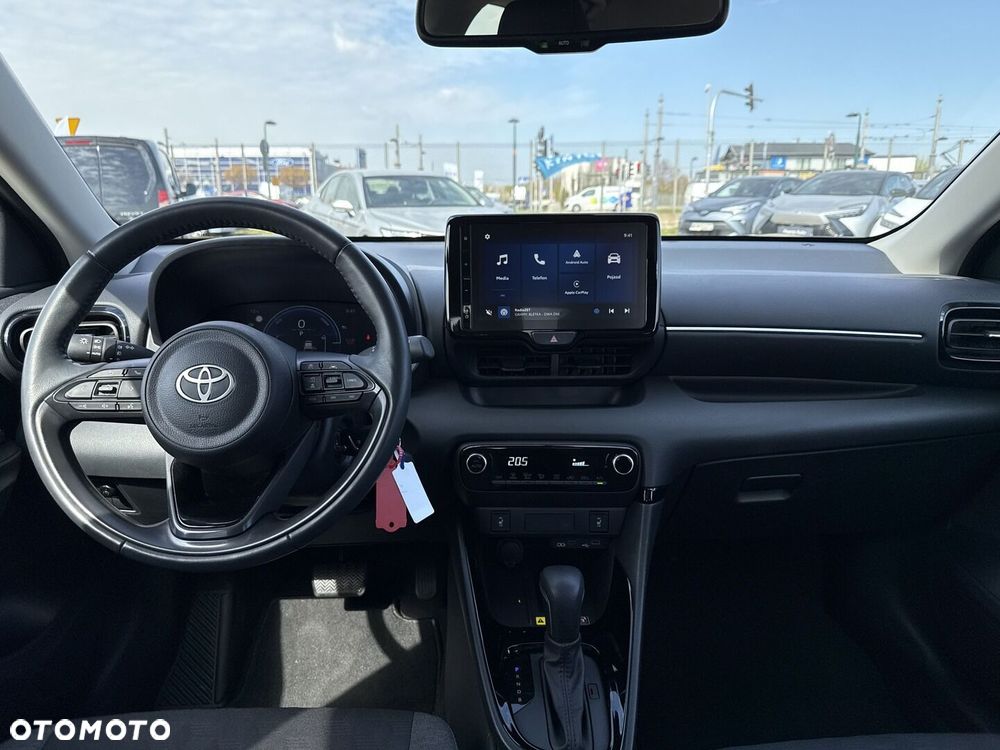 Toyota Yaris Hybrid 1.5 Style - 16