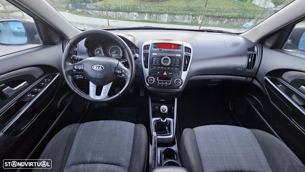 Kia Ceed 1.4 CVVT EX ISG - 5