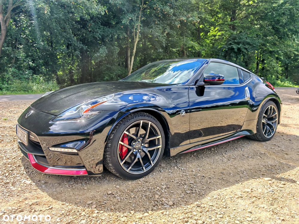 Nissan 370 Z - 1