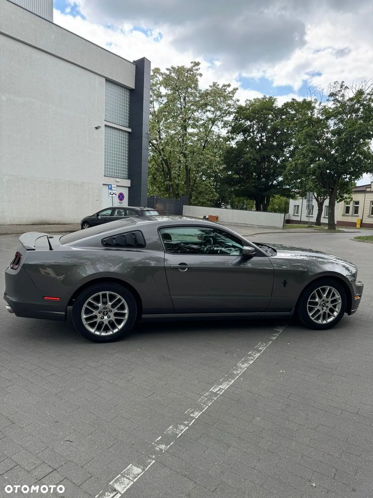 Ford Mustang 3.7 V6 Premium - 15