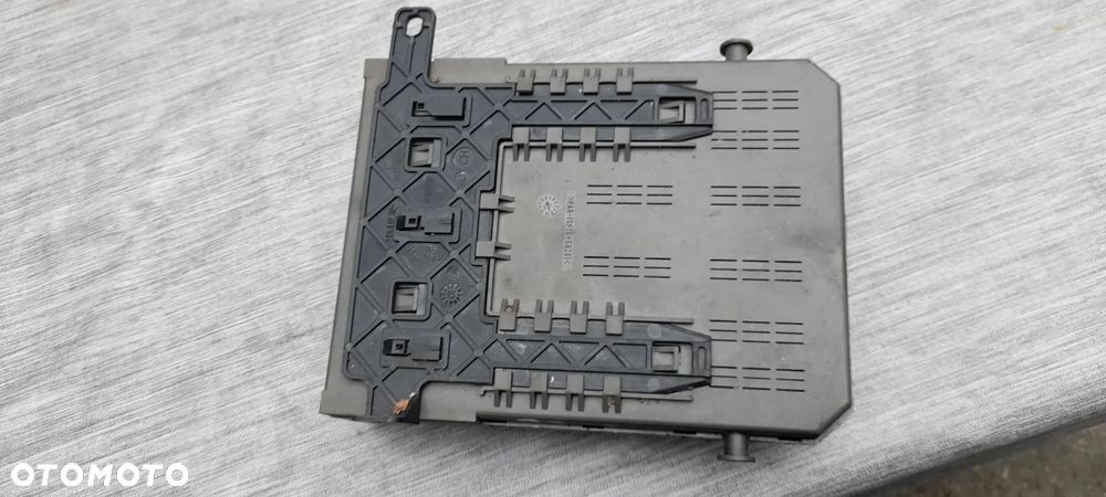 moduł BSC A02 00 9656148080 bsm  9646405280 9667044880 9675877980 R02-00 9664705980 R02r02-00 9661281580 L01-00 9656593780 9661708280 l11-00  bsi 966405888001 281201919b 28119247-5b 9645030380 9661682880 9659285480 BSI 9657999380 - 15