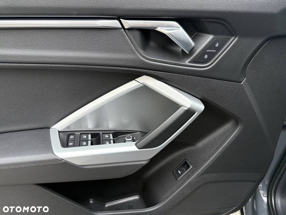 Audi Q3 45 TFSI Quattro S Line S tronic - 24