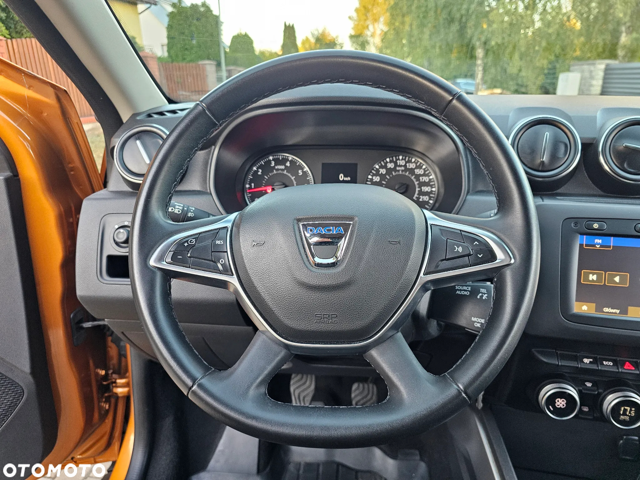 Dacia Duster 1.6 SCe Prestige - 14