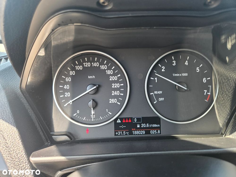 BMW Seria 1 118i Urban Line - 16