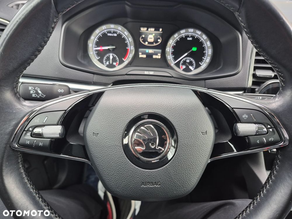 Skoda Karoq 2.0 TDI SCR 4x4 Style DSG - 15