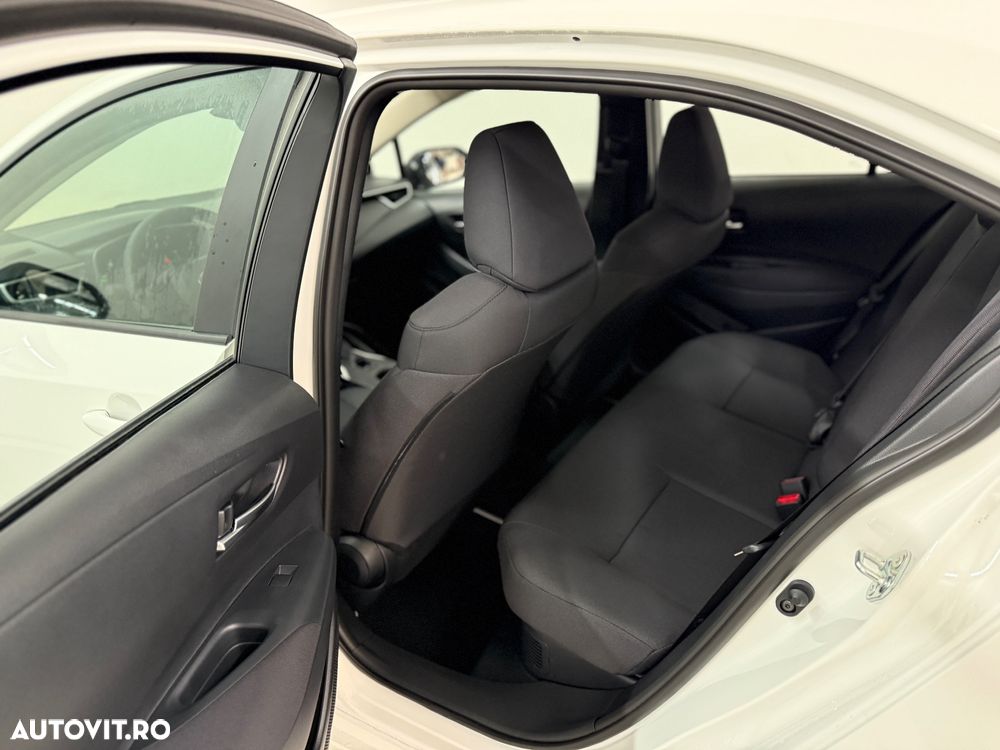 Toyota Corolla 1.8 HSD Eco - 8