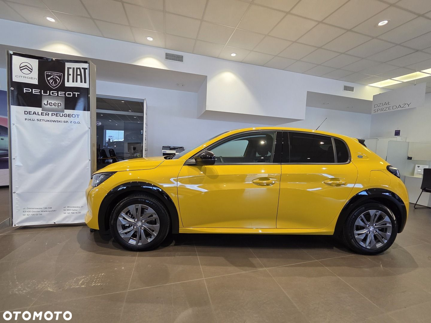Peugeot 208 e-208 Allure - 4