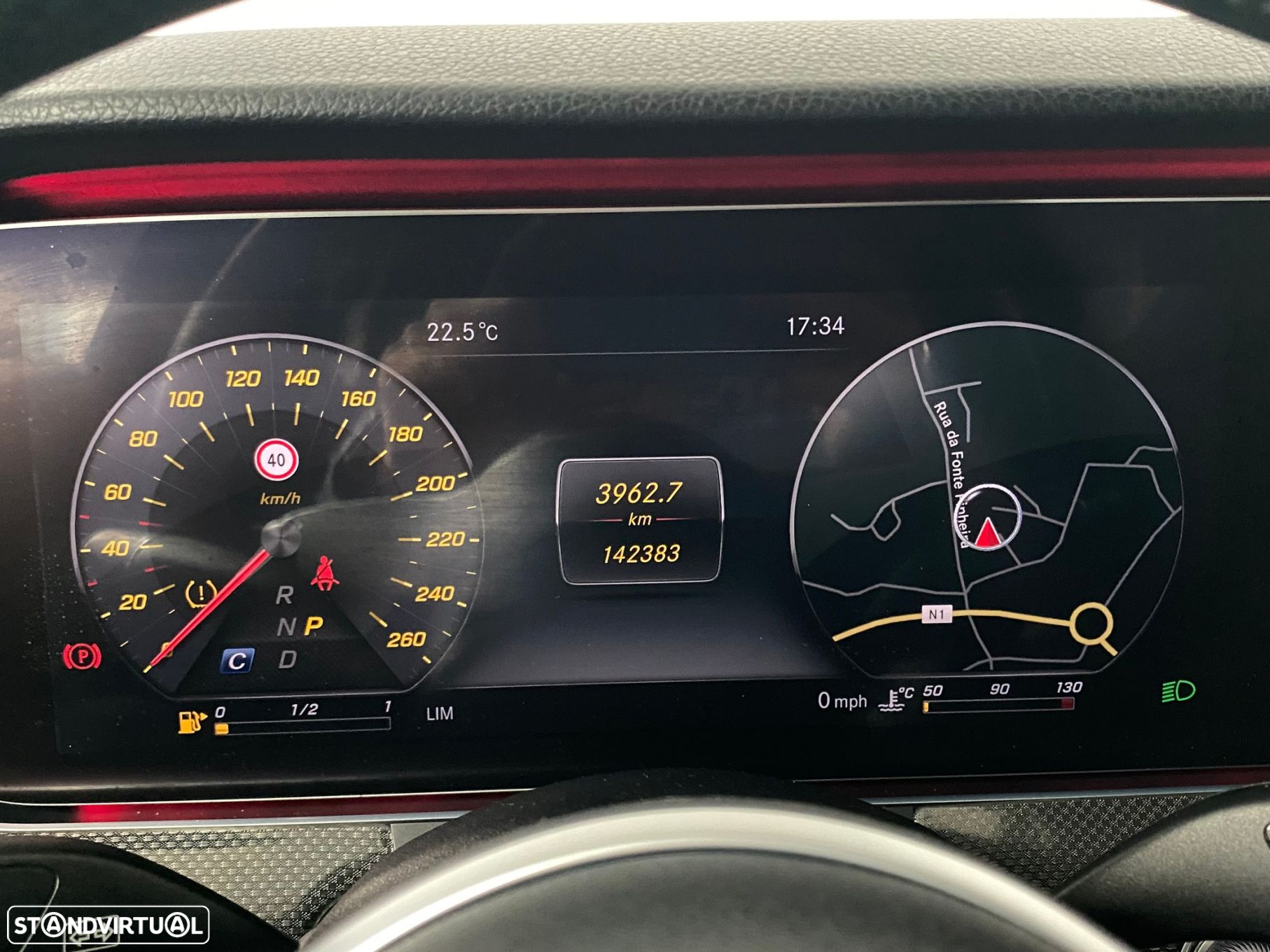 Mercedes-Benz E 220 d 4-Matic All Terrain Avantgarde - 21