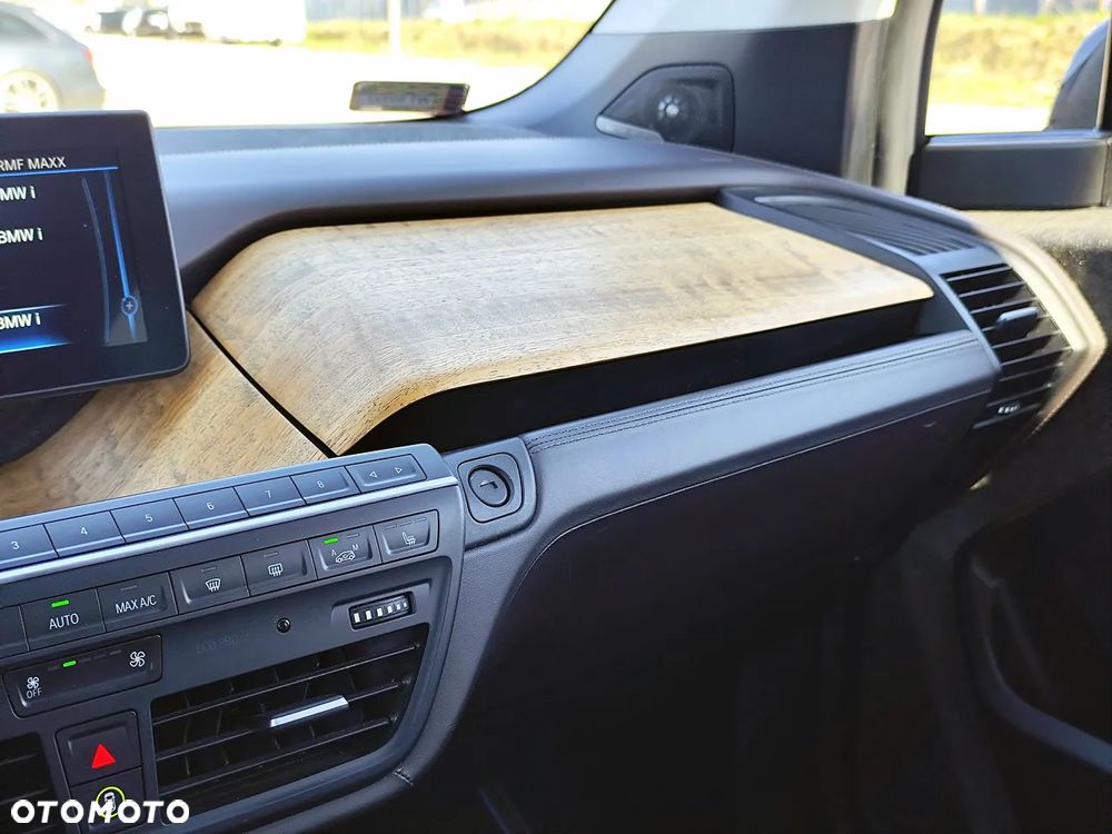 BMW i3 (Range Extender) - 23