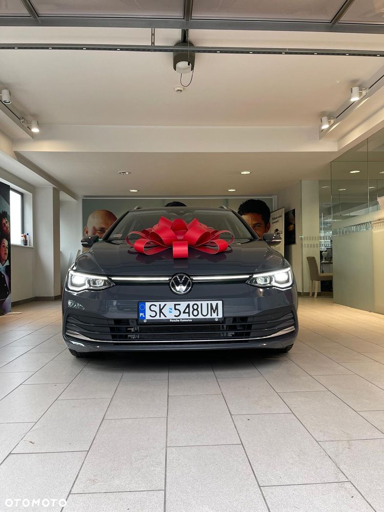 Volkswagen Golf 1.5 eTSI EVO Style DSG - 1