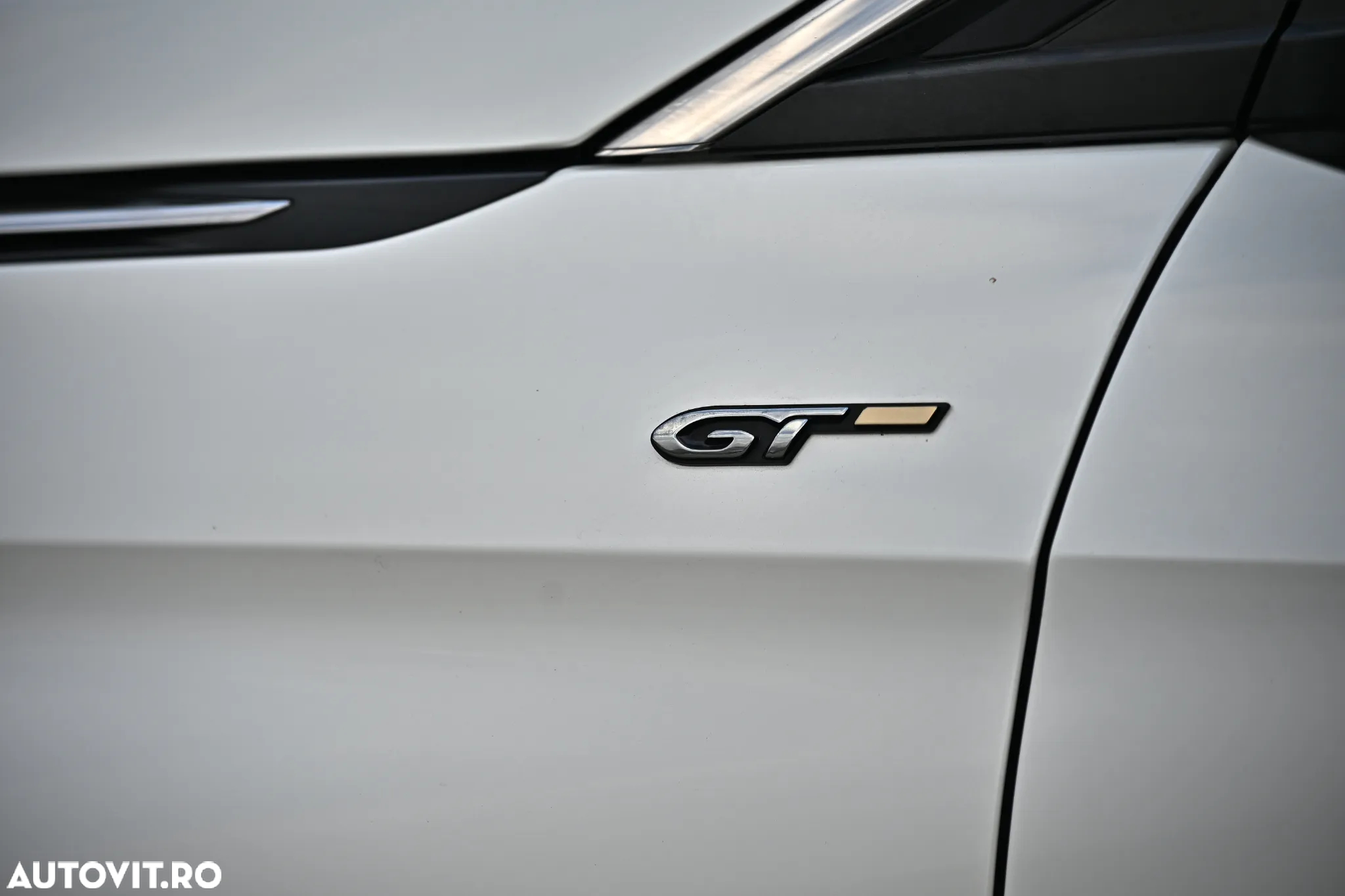 Peugeot 3008 BlueHDi 180 Stop & Start EAT6 GT - 11