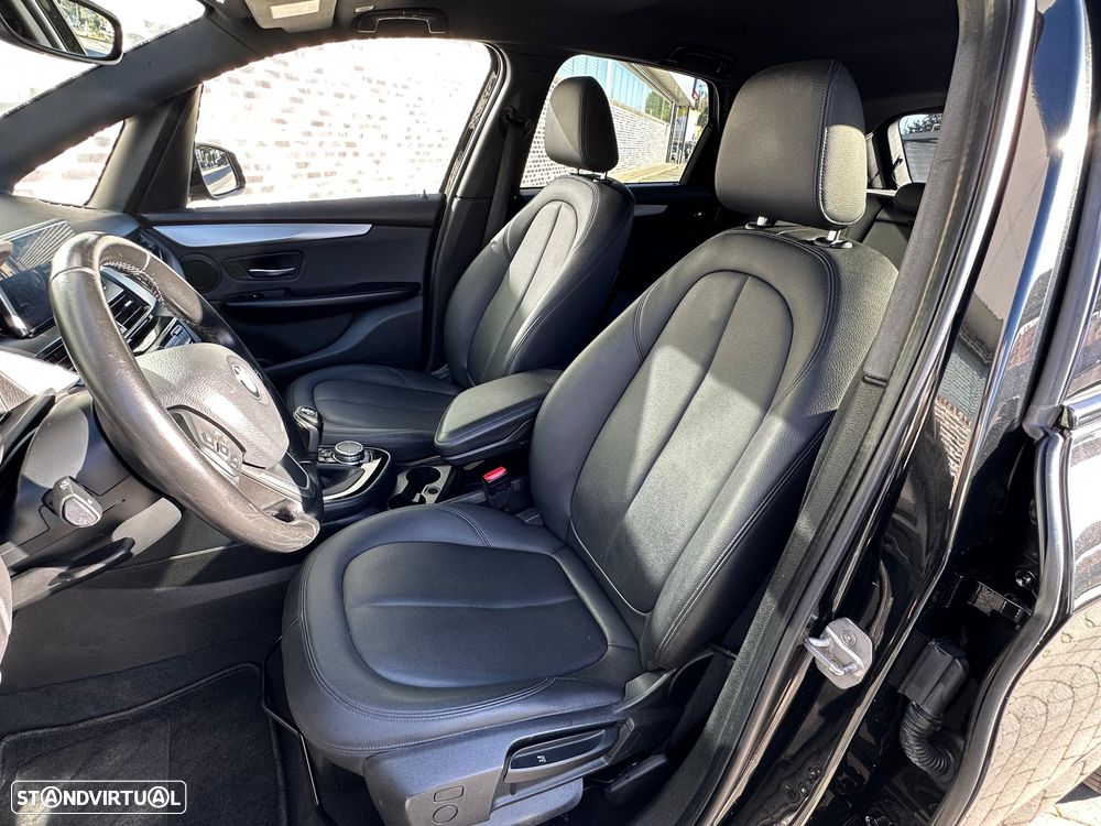 BMW 218 Active Tourer d xDrive M Sport - 11