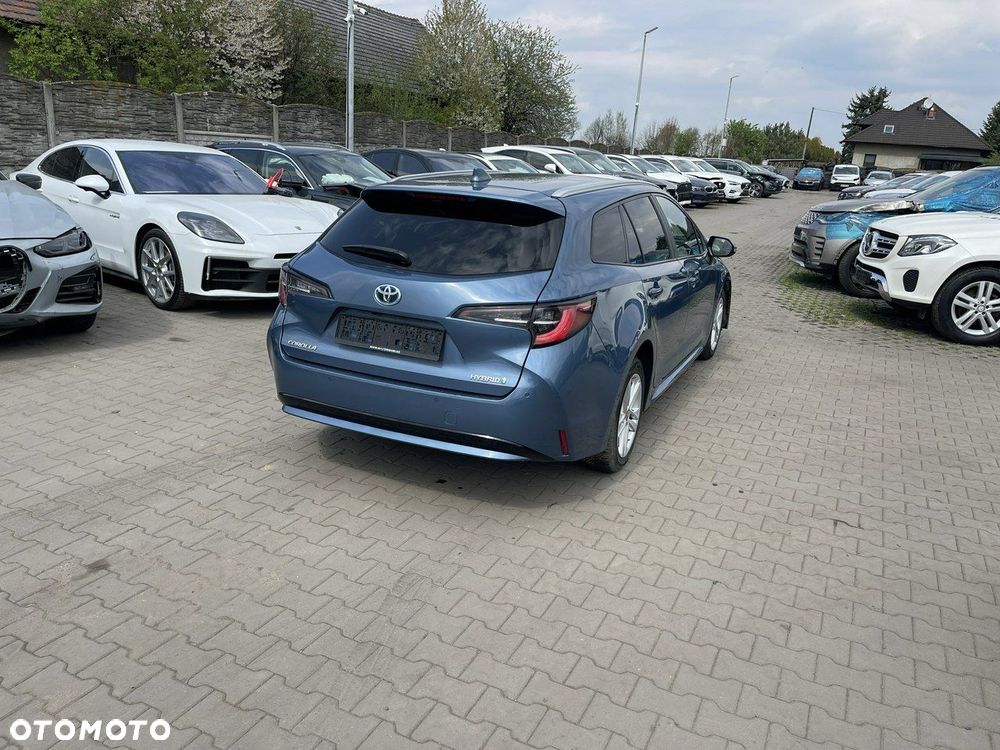 Toyota Corolla 1.8 Hybrid Comfort - 4
