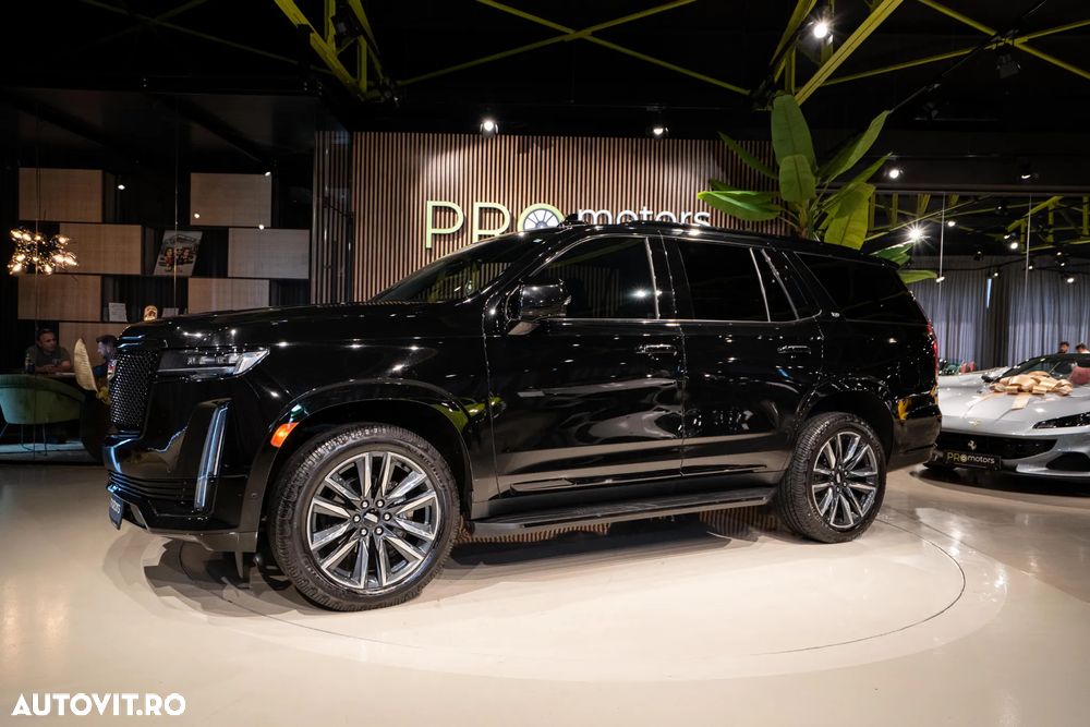 Cadillac Escalade 6.2 V8 AWD AT Platinum - 2