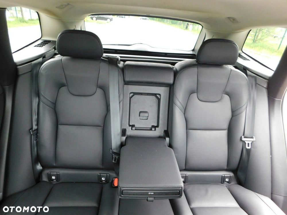 Volvo XC 60 - 12