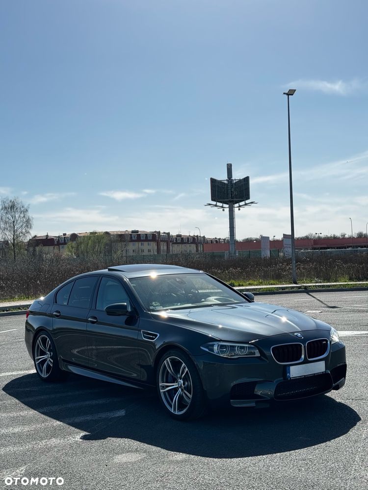 BMW M5 DKG - 3