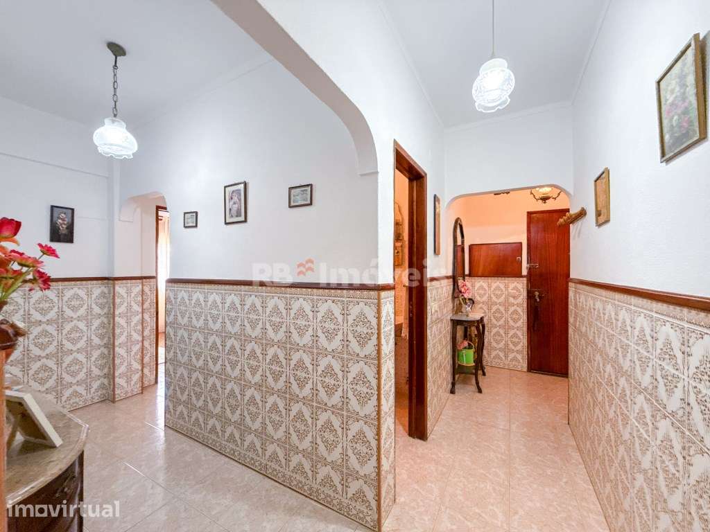 Apartamento T2 de Rés-do-chão no Entroncamento - Grande imagem: 2/36