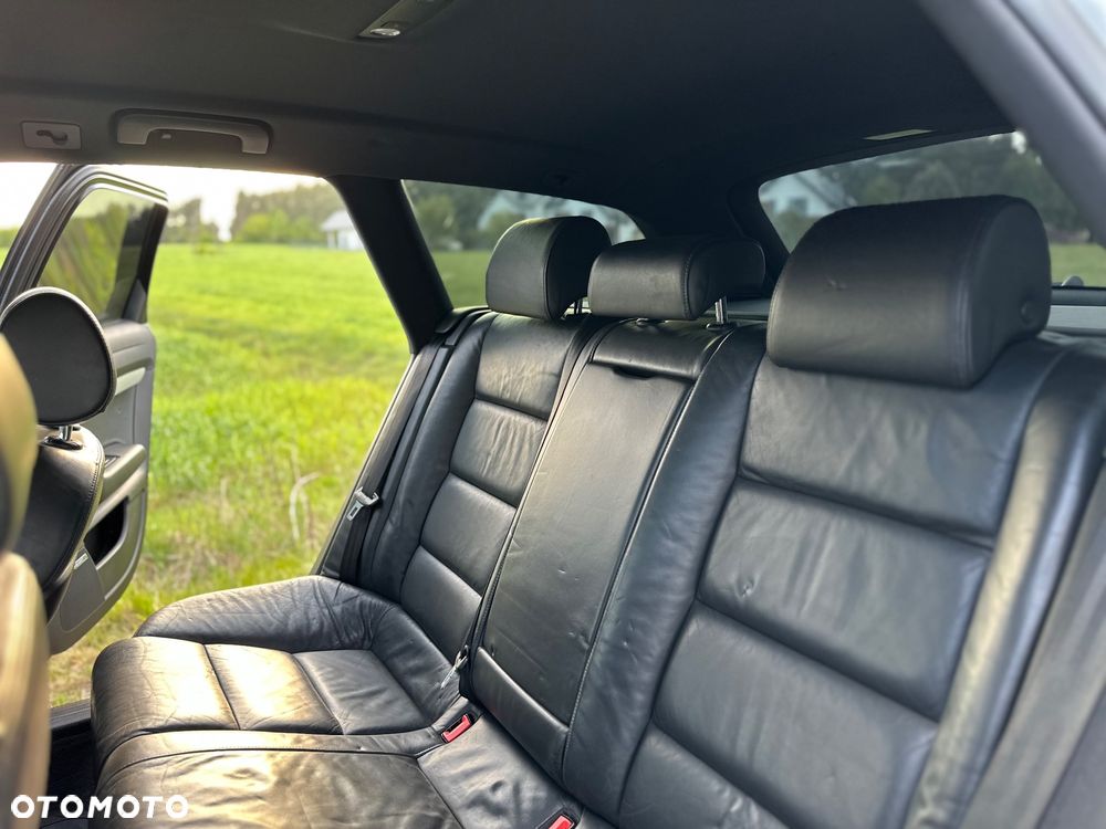 Audi A6 Avant 3.0 TDI DPF quattro tiptronic - 31