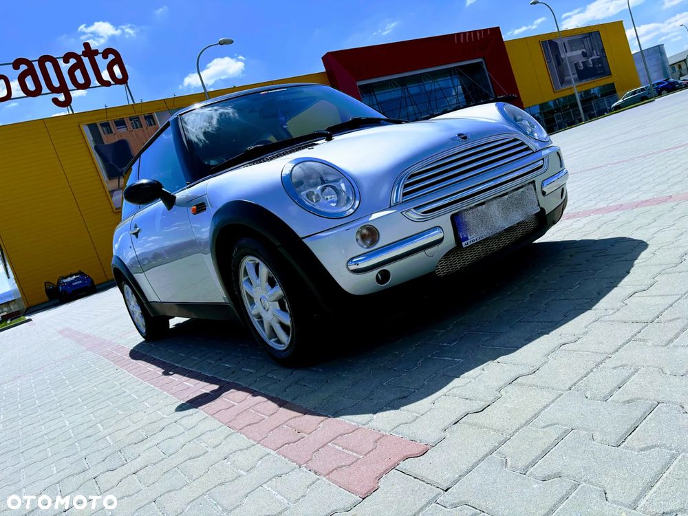 MINI ONE - 8
