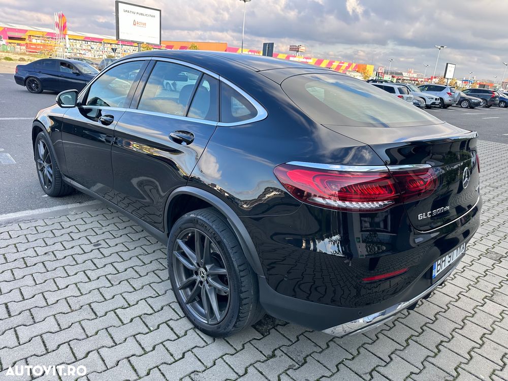 Mercedes-Benz GLC Coupe 300 de 4MATIC - 4