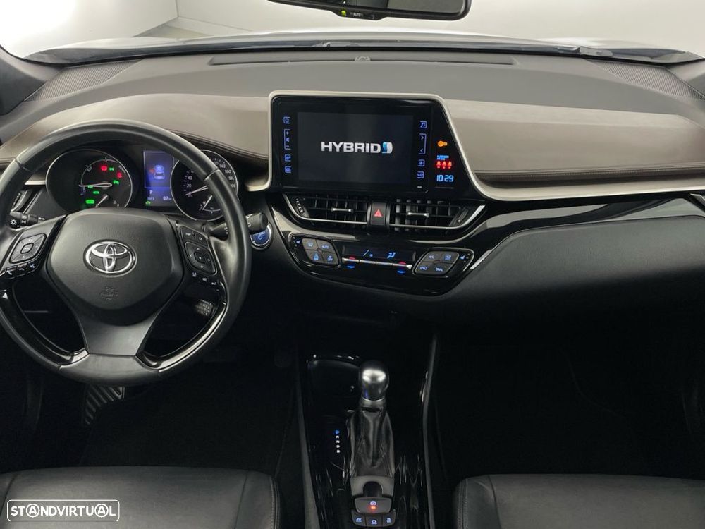 Toyota C-HR 1.8 HSD Exclusive+P.Luxury - 10
