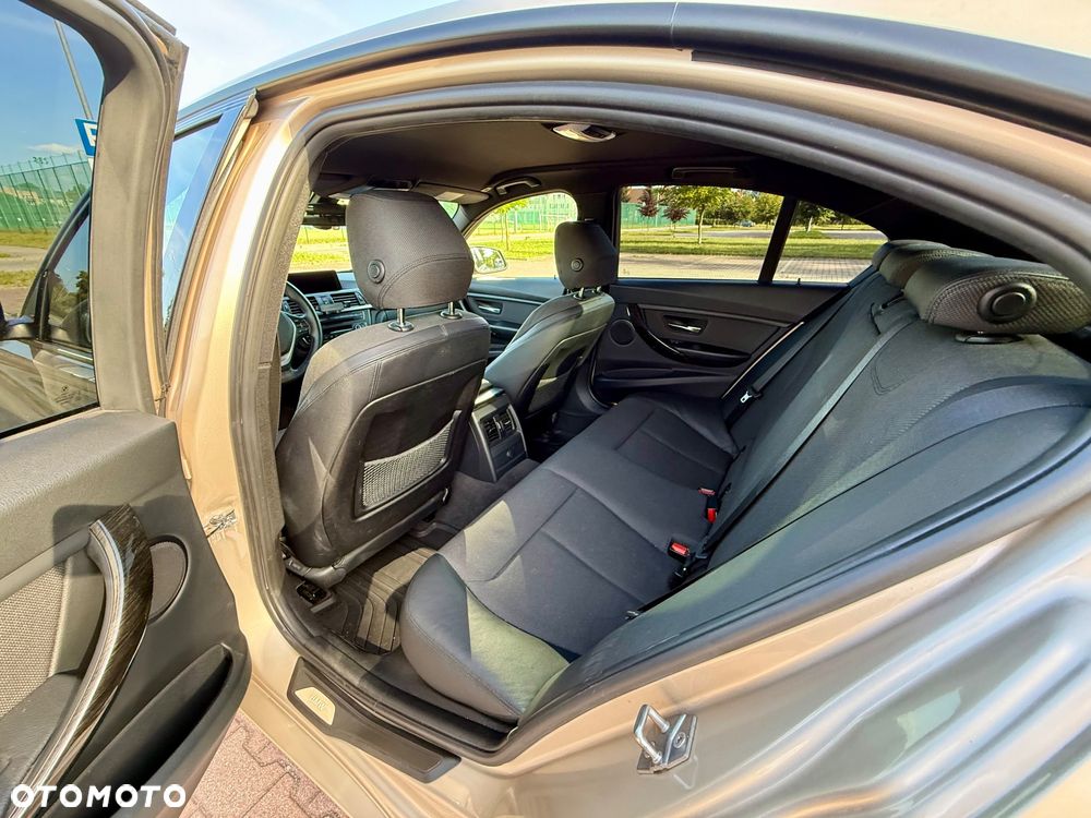 BMW Seria 3 - 13