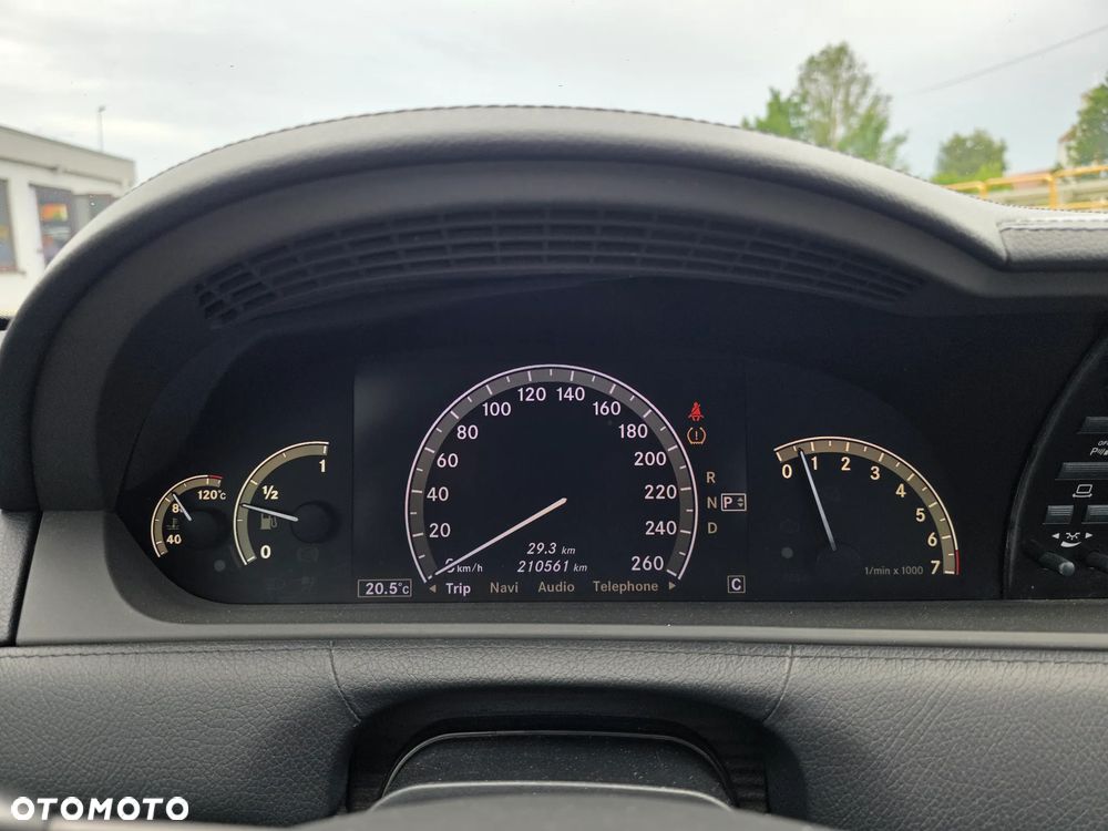 Mercedes-Benz CL - 13