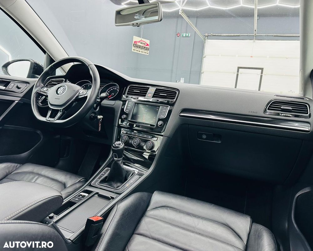 Volkswagen Golf 1.6 TDI DPF BMT Highline - 23