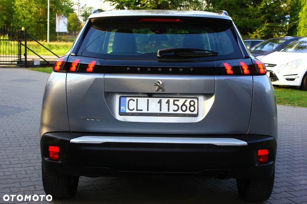 Peugeot 2008 1.5 BlueHDi Allure S&S - 16