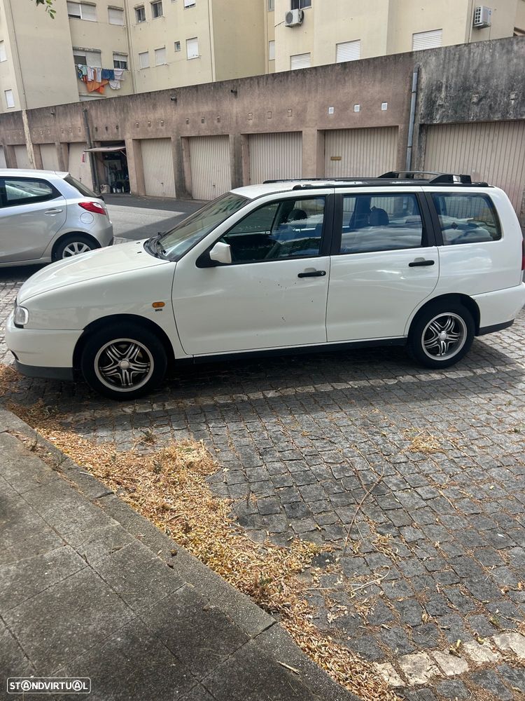 SEAT Cordoba Vario 1.9 TDi SXE - 1