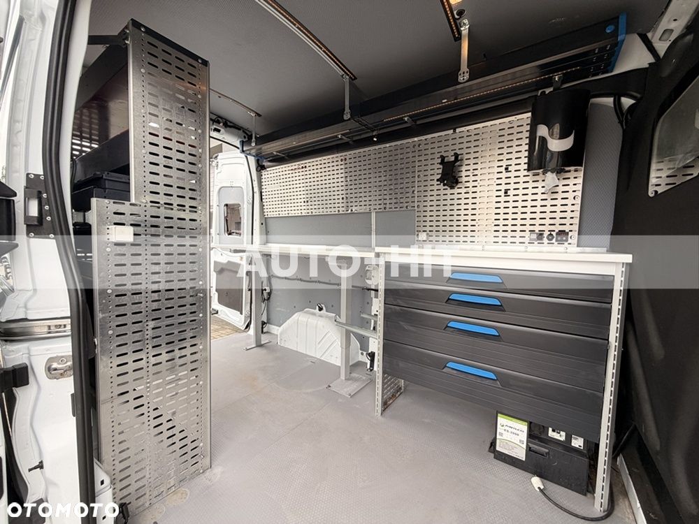 Ford Transit - 6