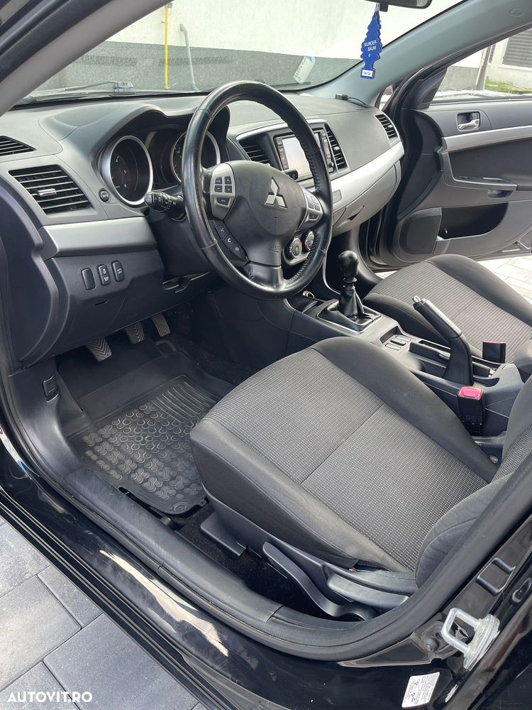Mitsubishi Lancer 1.8 DI-D+ ClearTec Edition - 8