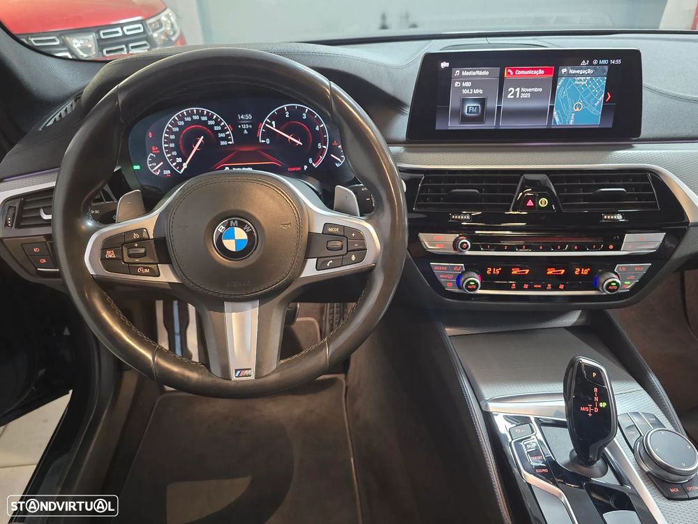BMW 520 d Pack M Auto - 31