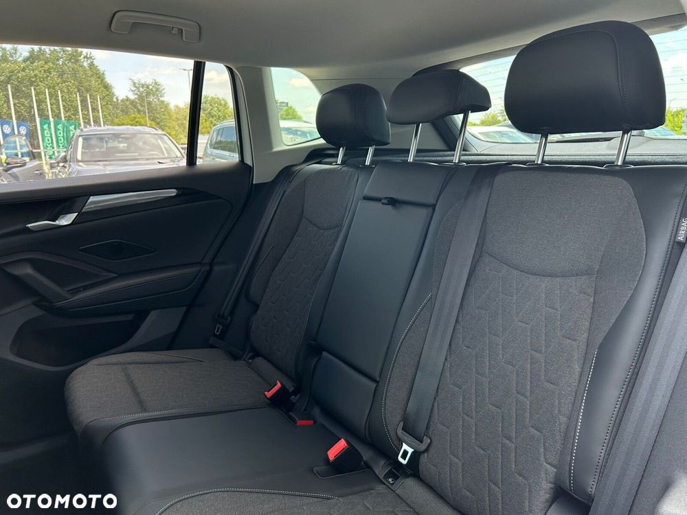 Volkswagen Tiguan - 8