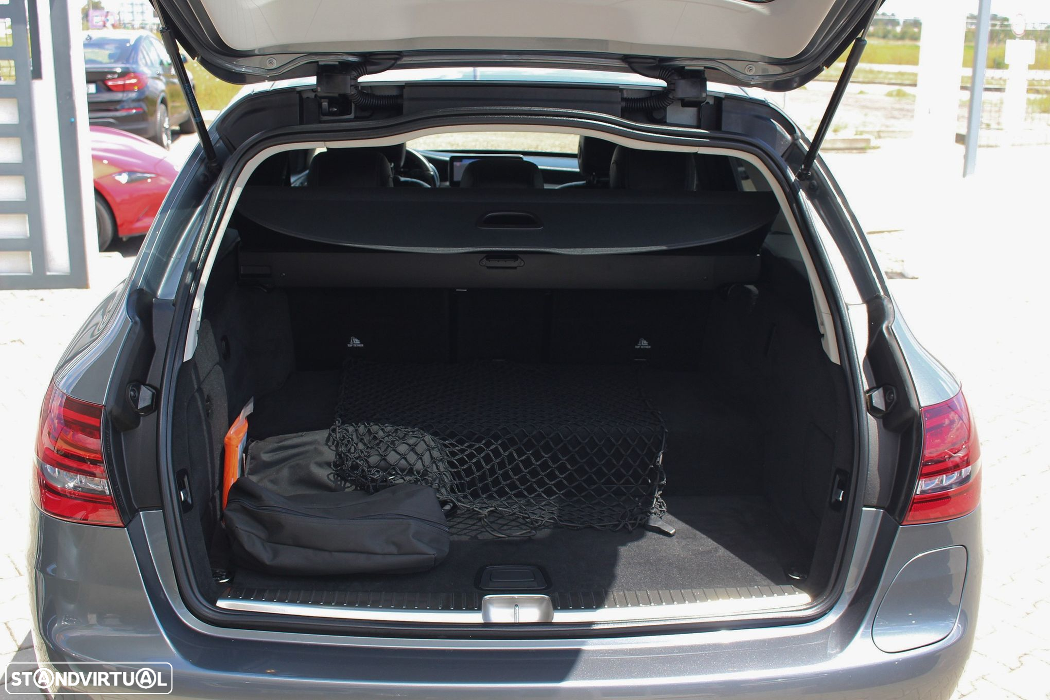Mercedes-Benz C 300 de Avantgarde - 38