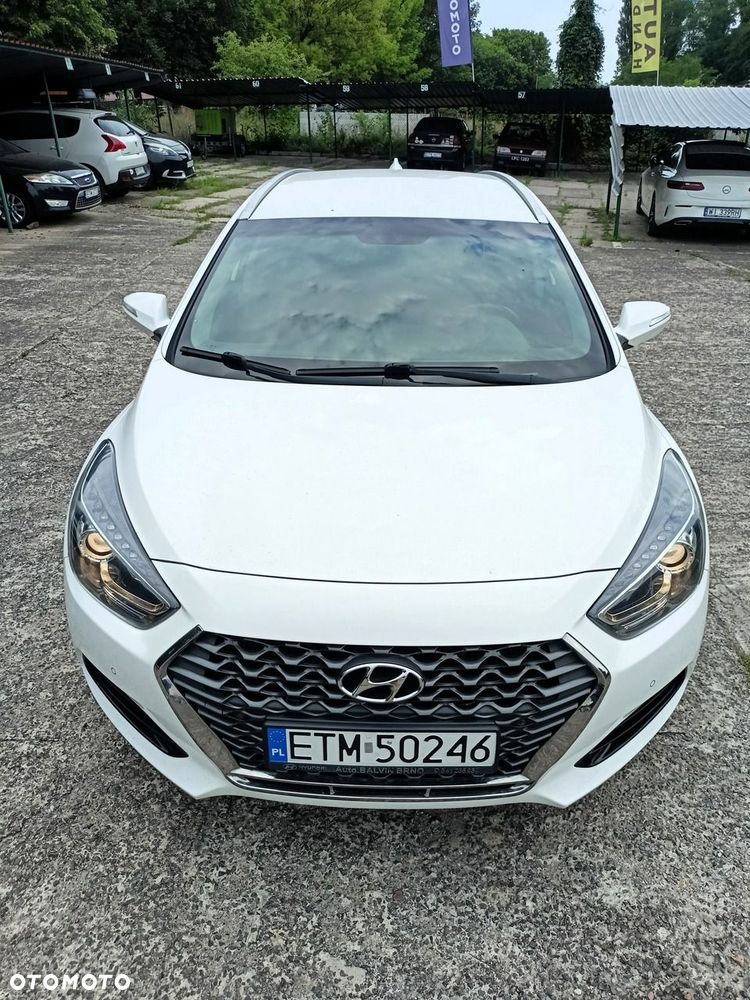 Hyundai i40 Kombi blue 1.6 CRDi Space - 21