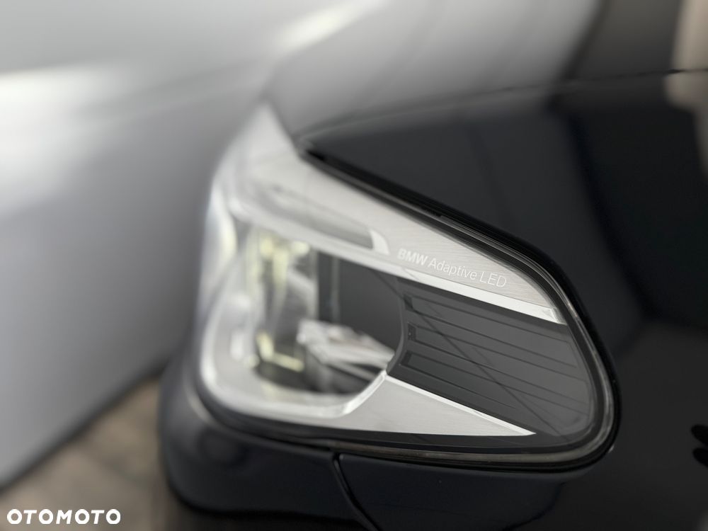 BMW Seria 5 520d xDrive M Sport sport - 38