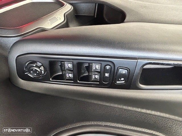 Jeep Renegade 1.0 T Limited - 8
