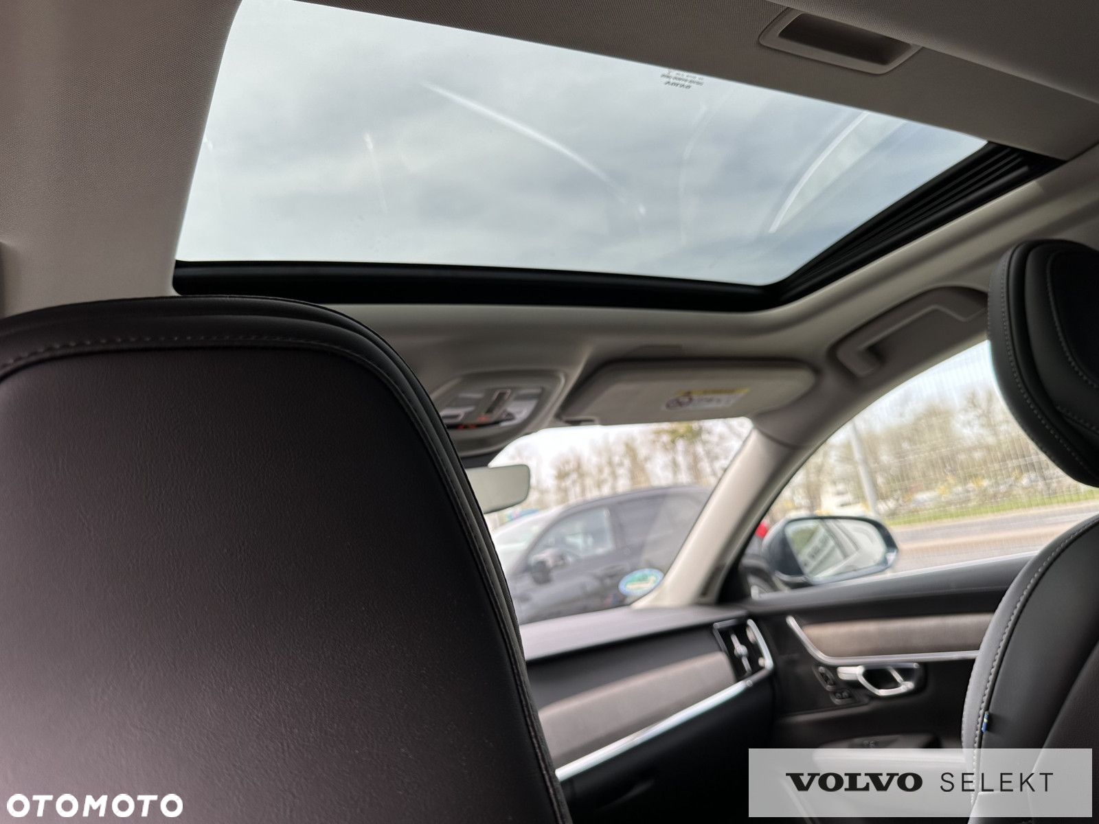 Volvo S90 - 33