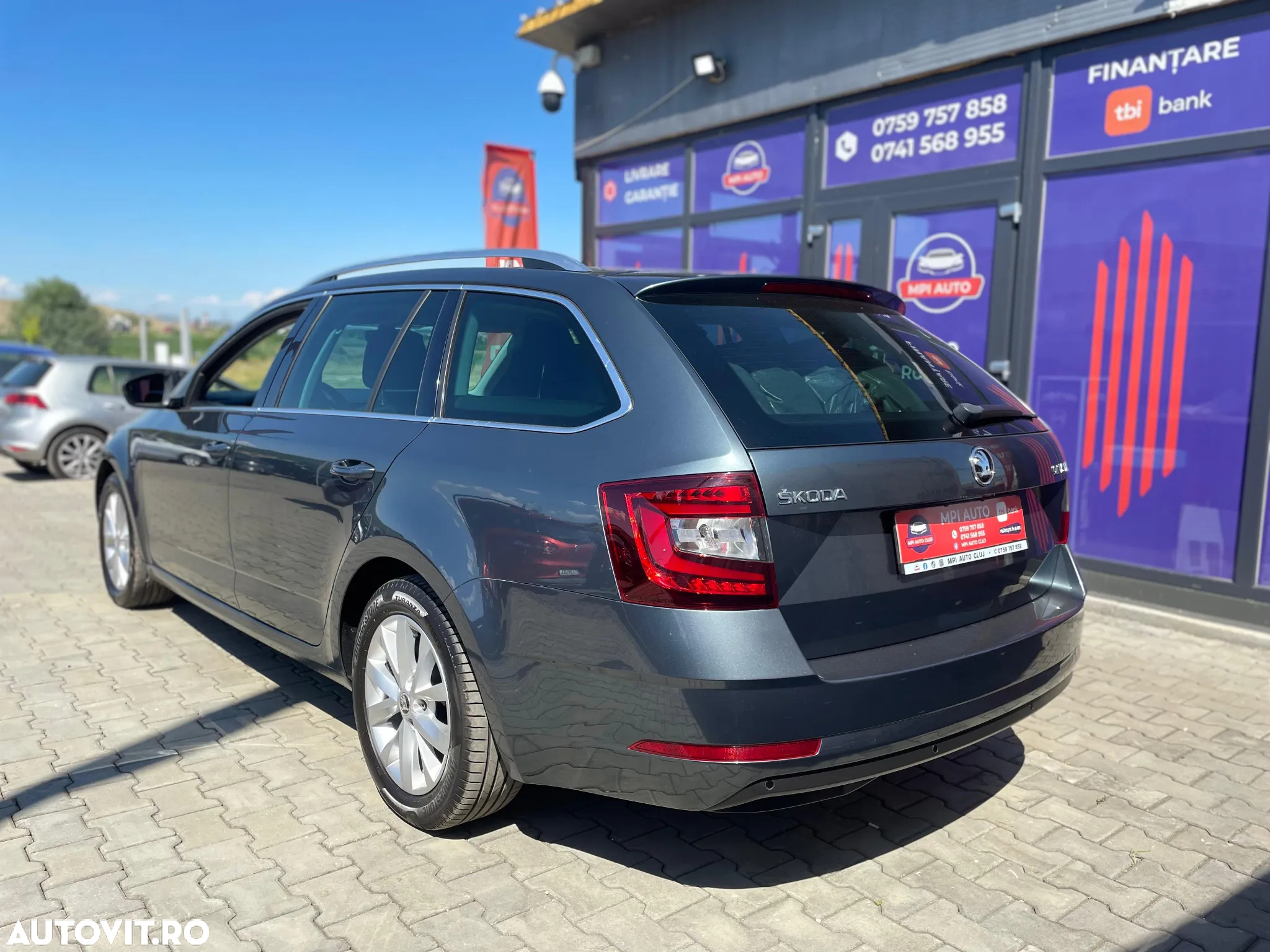 Skoda Octavia Combi Diesel 1.6 TDI Style - 7