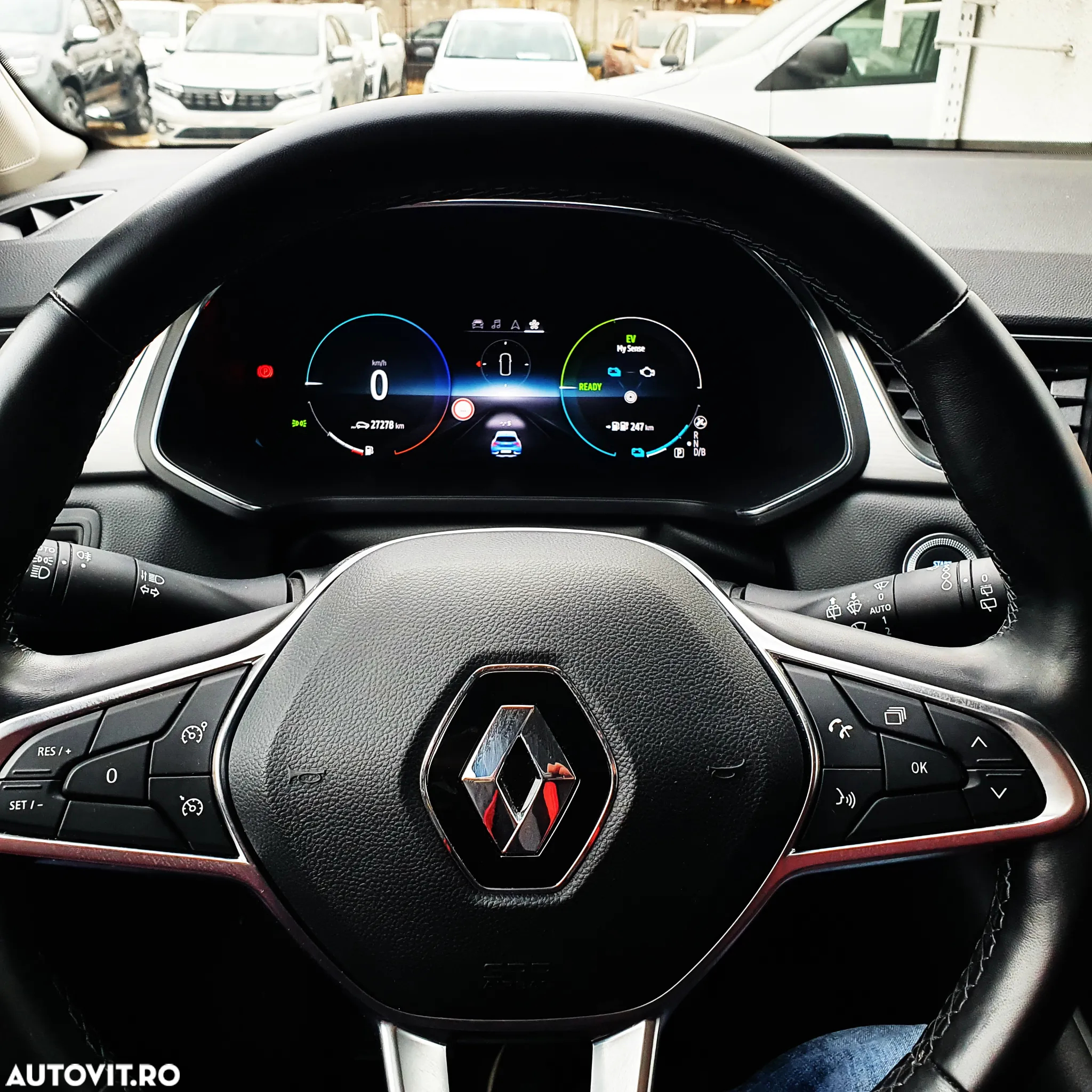 Renault Captur E-Tech Plug-In-Hybrid Intens - 16