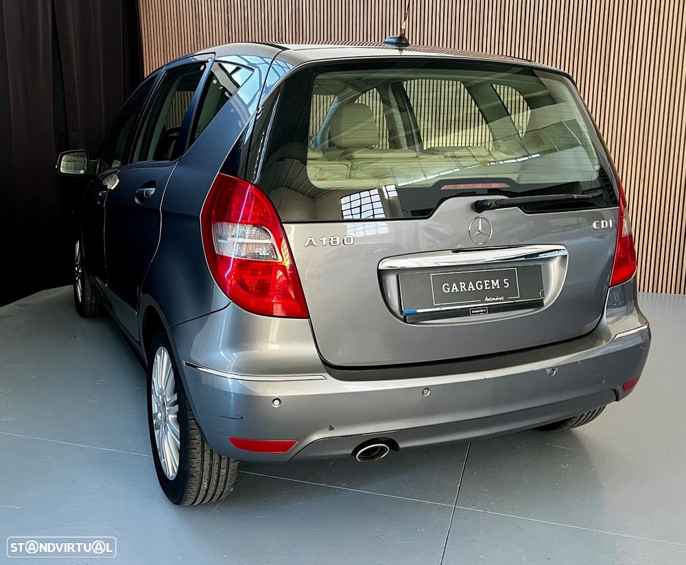 Mercedes-Benz A 180 CDi Elegance Automatic - 5