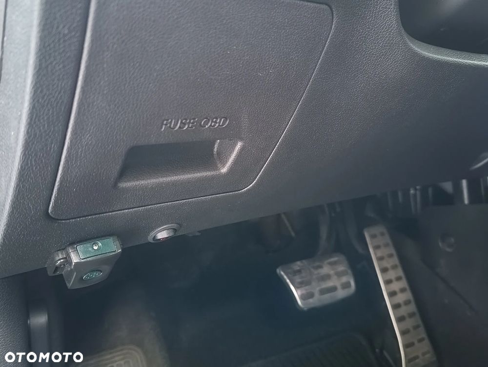 Hyundai Veloster 1.6 Turbo Automatik Style - 17