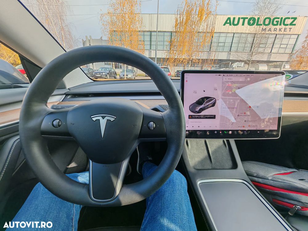 Tesla Model 3 Langstreckenbatterie Allradantrieb Dual Motor - 9