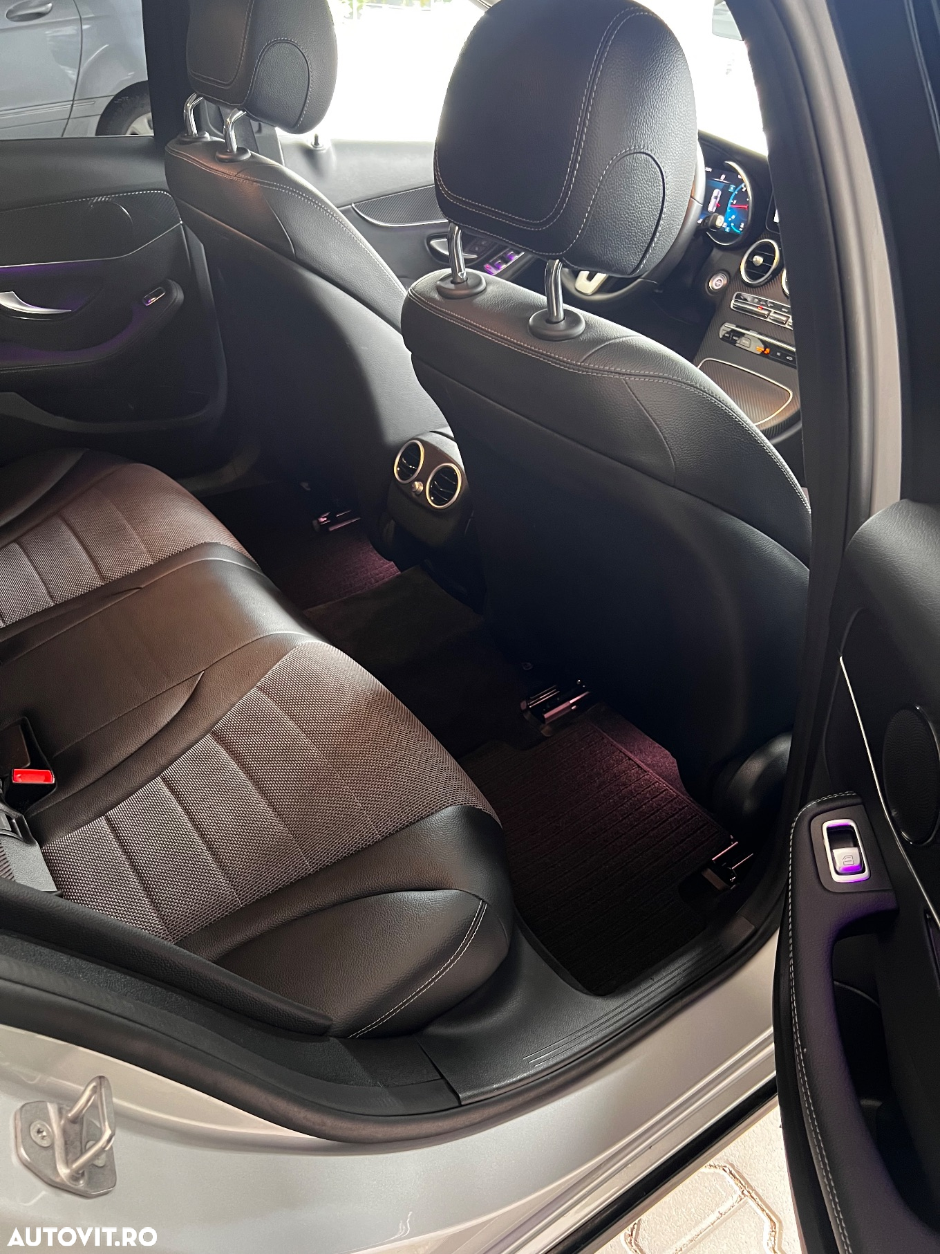 Mercedes-Benz C 220 d T 9G-TRONIC Avantgarde - 9