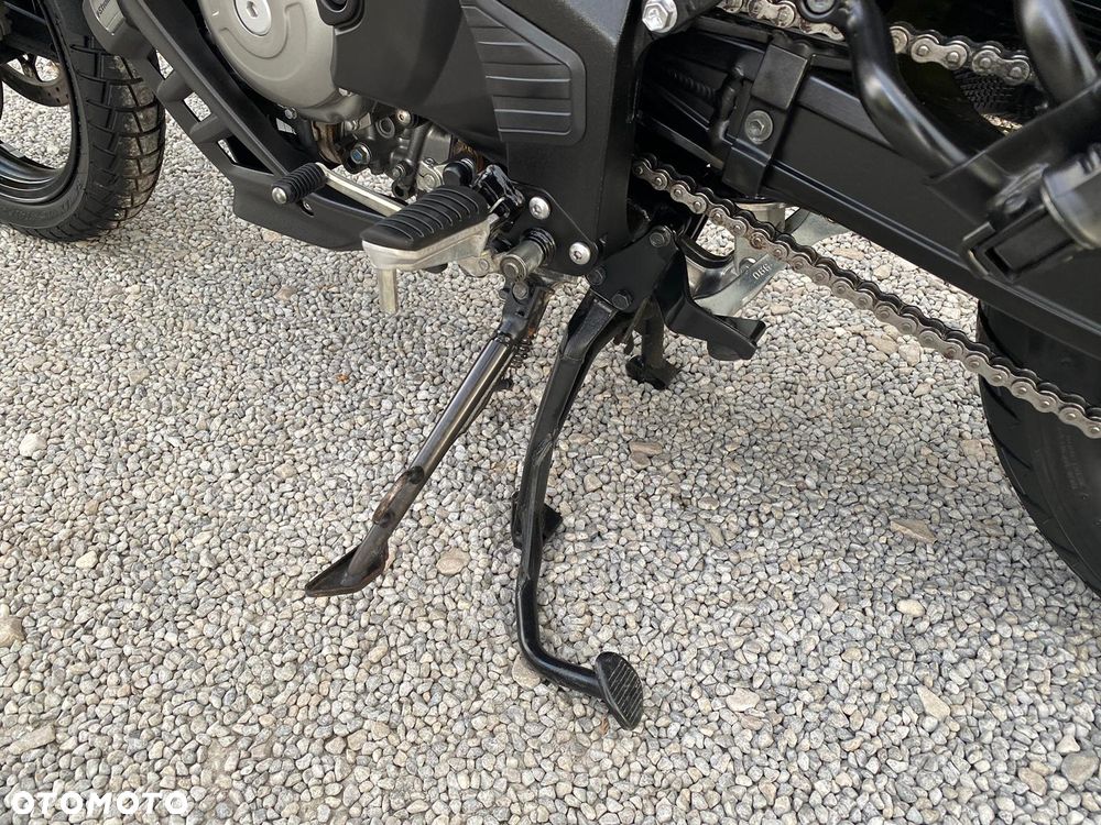 Suzuki V-STROM - 24